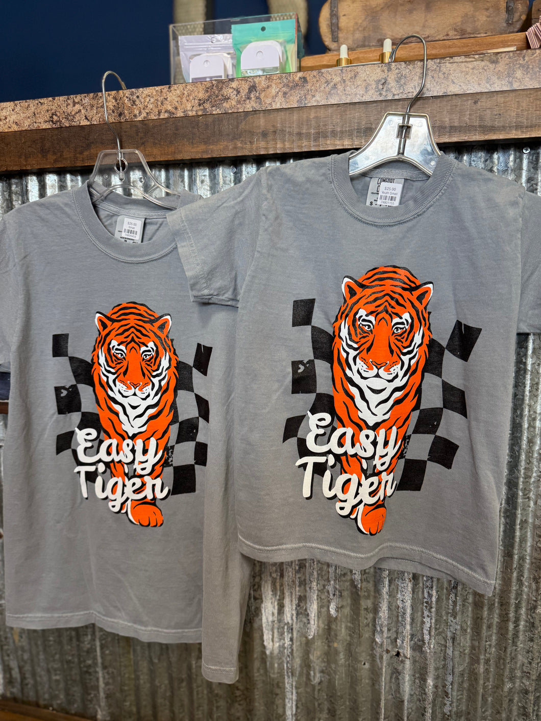 TT Checkered Easy Tigers