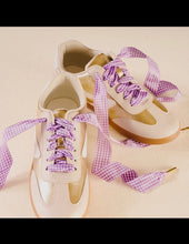 Load image into Gallery viewer, The Darling Effect Shoe Laces
