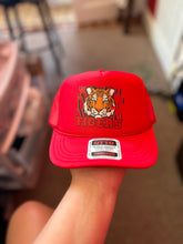 Load image into Gallery viewer, Trucker hats
