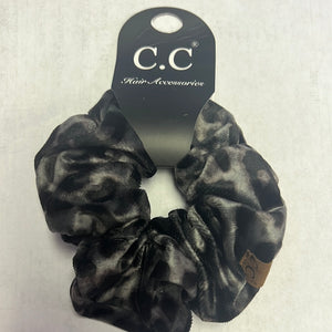 CC Scrunchie velvet